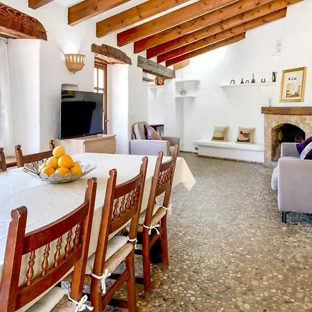 Cal Rei Villa *