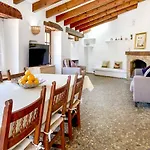 Cal Rei Villa *